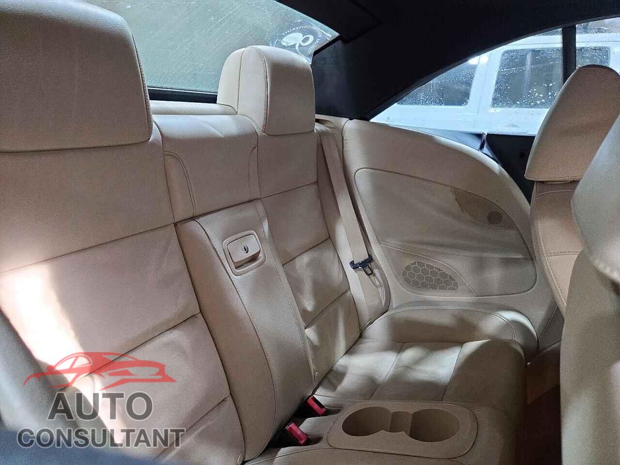 VOLKSWAGEN EOS 2012 - WVWFW7AH3CV009028