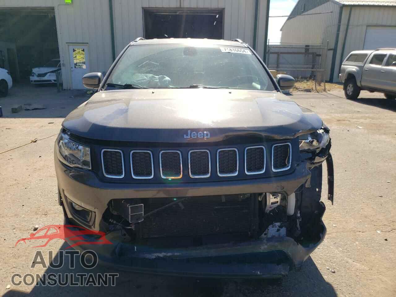 JEEP COMPASS 2018 - 3C4NJDBB6JT481241