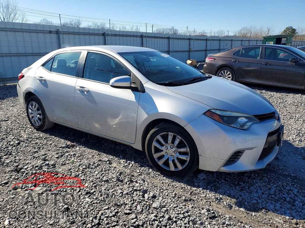 TOYOTA COROLLA 2015 - 5YFBURHE8FP330744