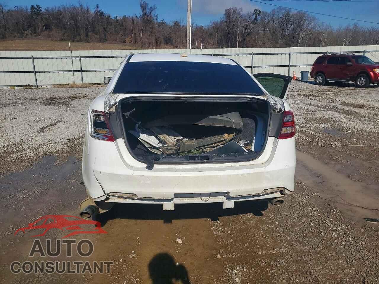 FORD TAURUS 2016 - 1FAHP2D80GG148733