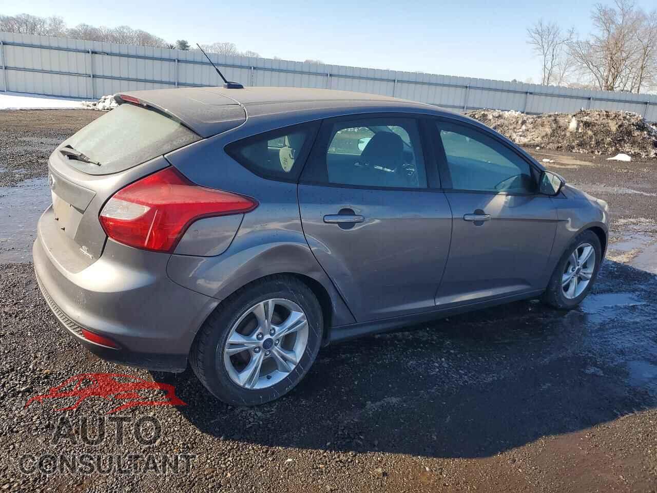 FORD FOCUS 2014 - 1FADP3K27EL283859