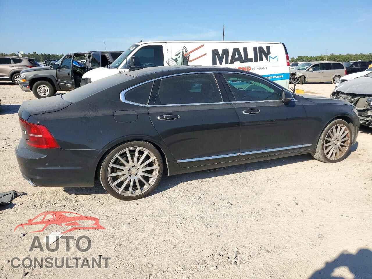 VOLVO S90 2018 - LVY992MLXJP019024