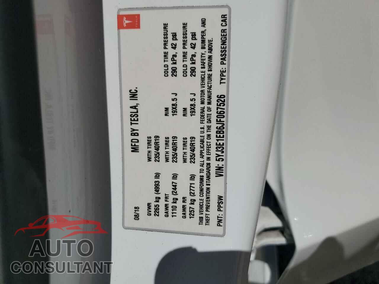 TESLA MODEL 3 2018 - 5YJ3E1EB6JF067526