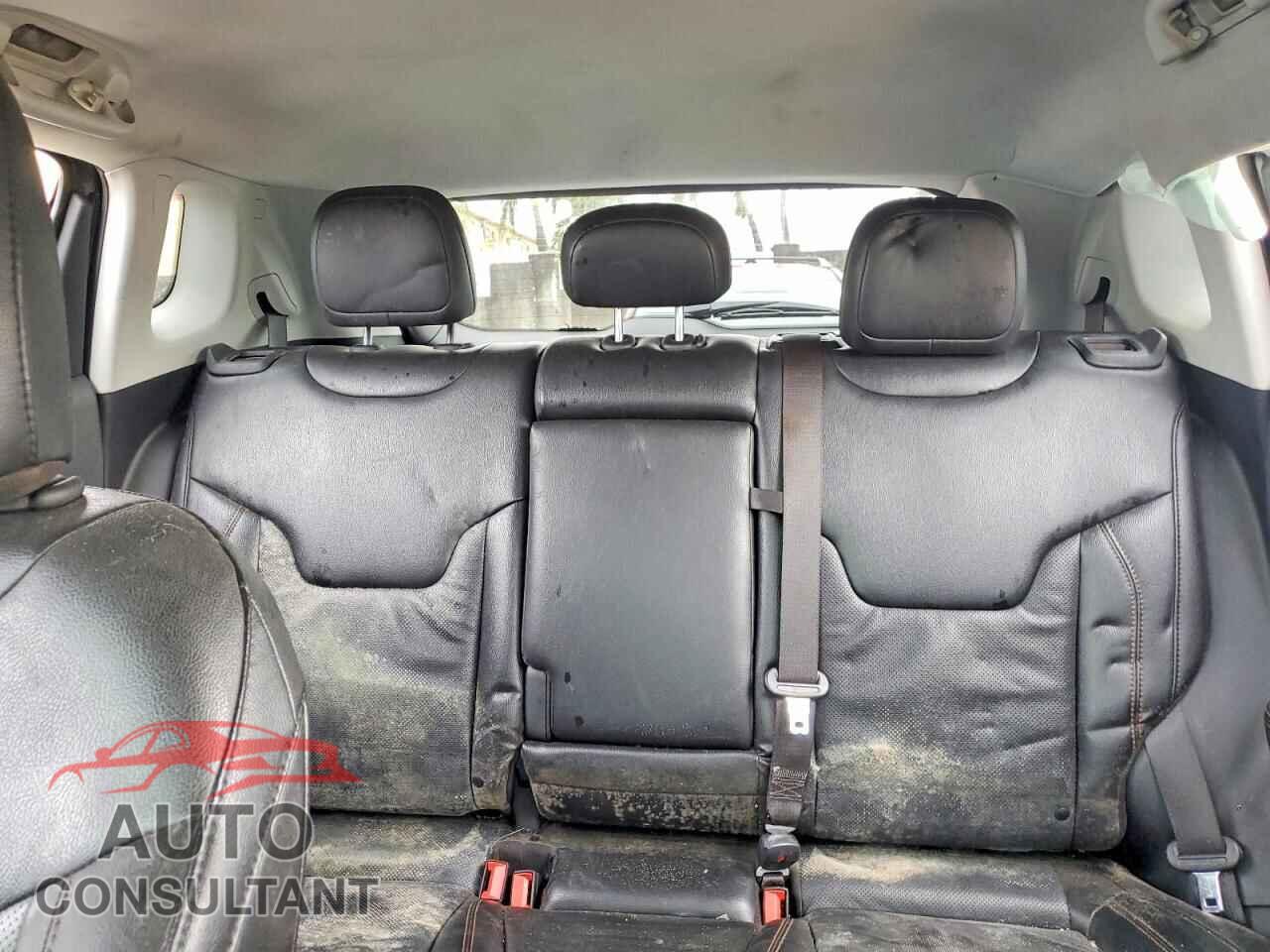 JEEP COMPASS 2021 - 3C4NJDCB6MT527573