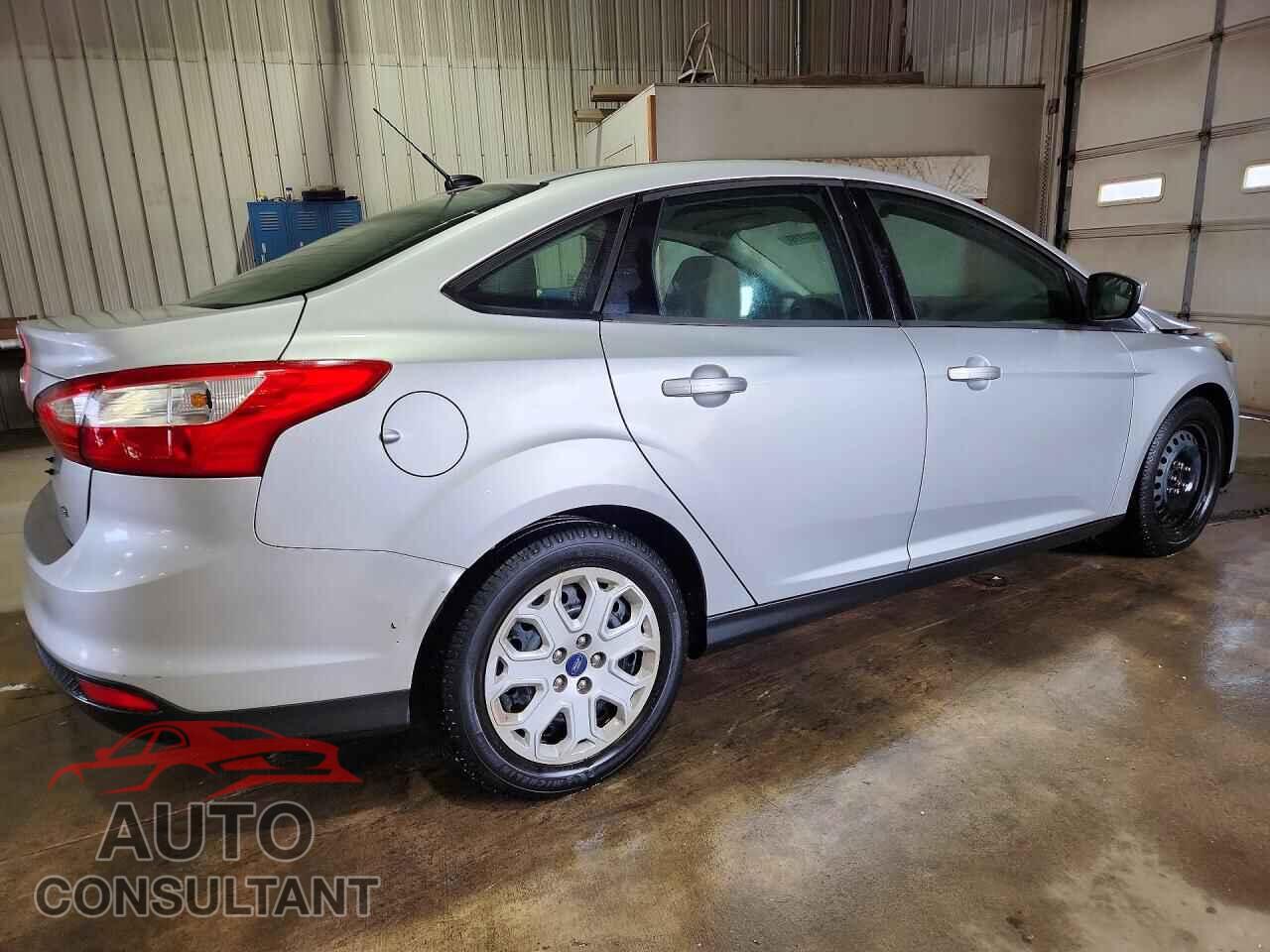 FORD FOCUS 2012 - 1FAHP3F27CL440413