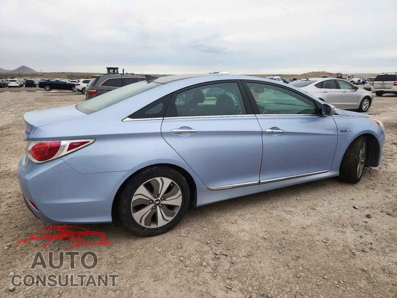 HYUNDAI SONATA 2015 - KMHEC4A45FA118968