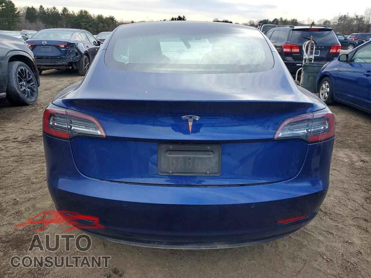 TESLA MODEL 3 2020 - 5YJ3E1EA4LF705735