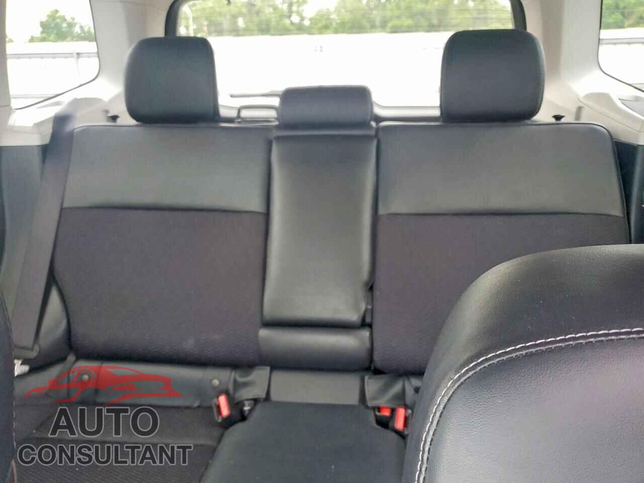 SUBARU FORESTER 2017 - JF2SJGECXHH523932