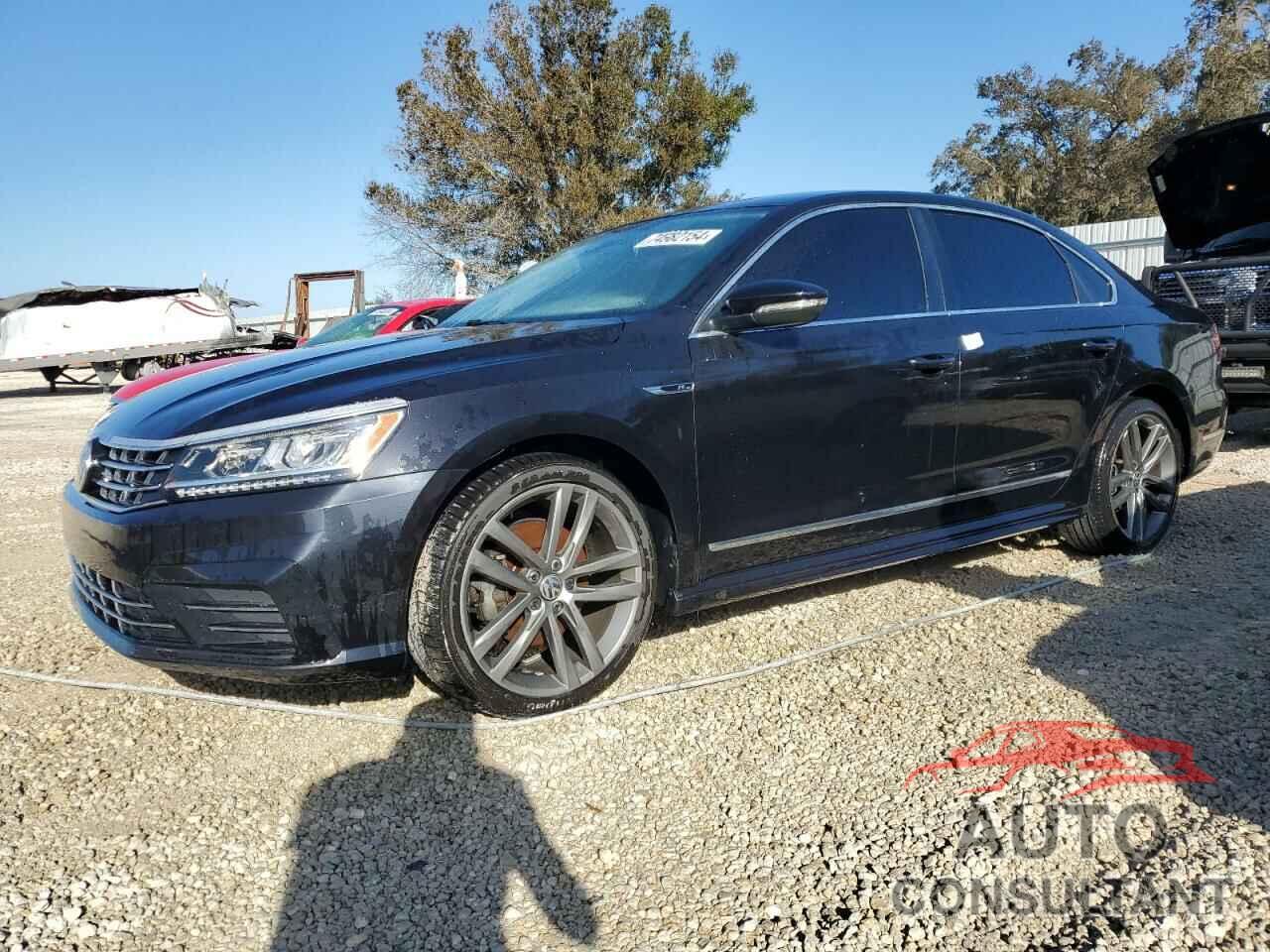 VOLKSWAGEN PASSAT 2017 - 1VWDT7A31HC010053