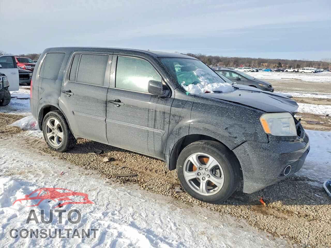 HONDA PILOT 2013 - 5FNYF3H59DB028406