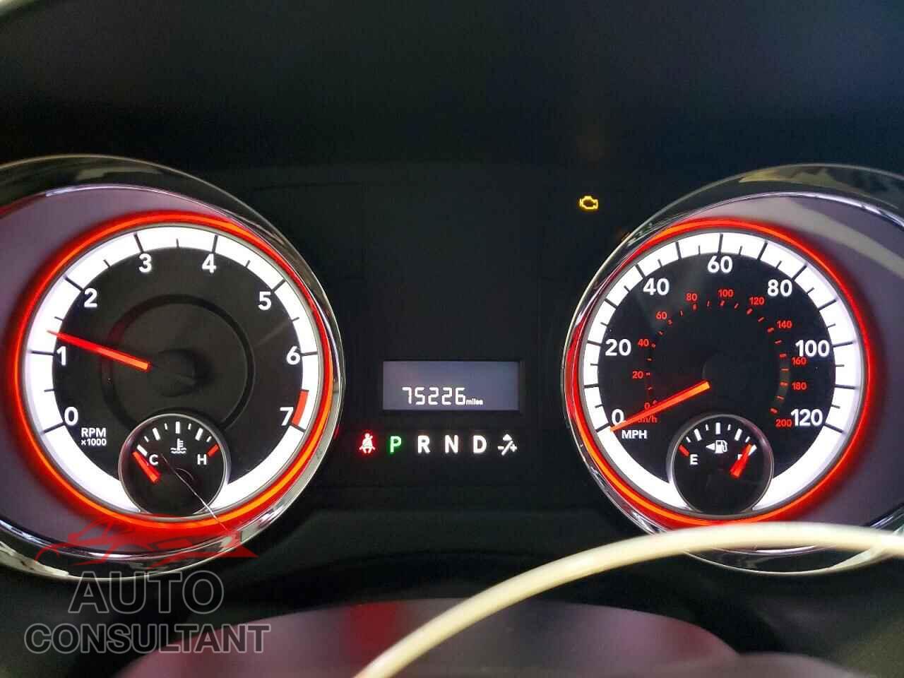 DODGE CARAVAN 2013 - 2C4RDGBG9DR683312