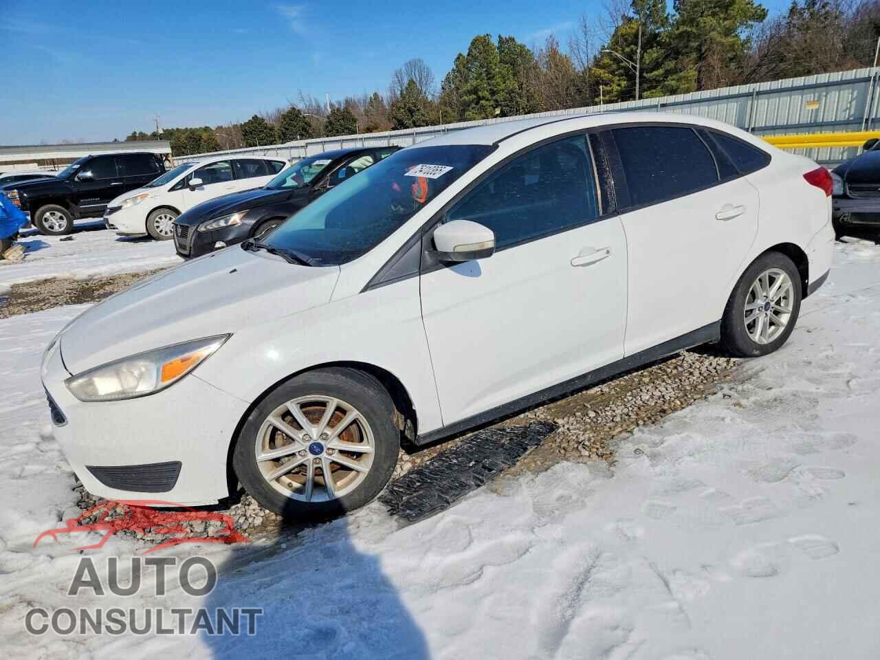 FORD FOCUS 2017 - 1FADP3F25HL285656