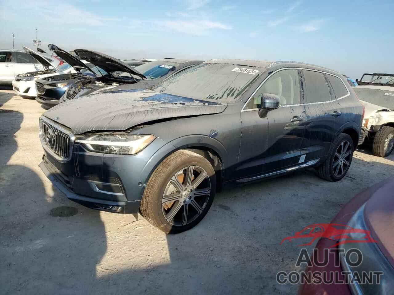 VOLVO XC60 2018 - YV4A22RL0J1007904