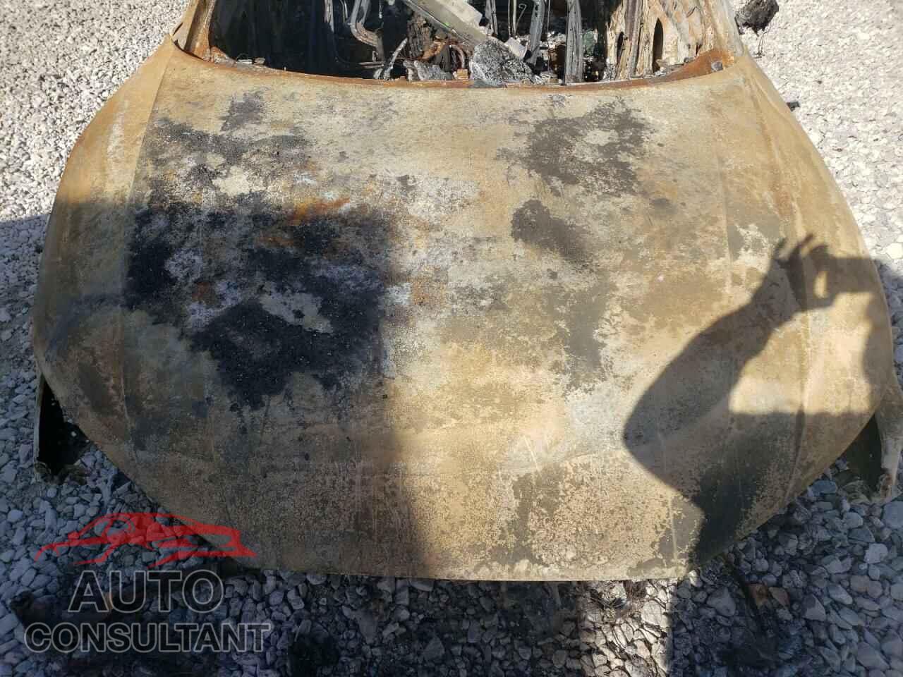 AUDI A4 2017 - WAUDNAF49HN044111