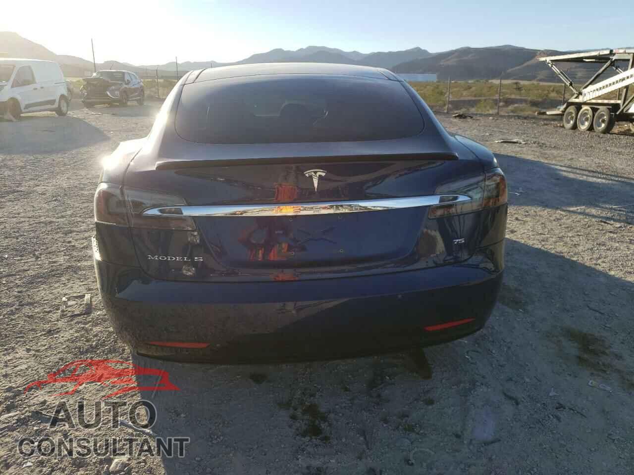 TESLA MODEL S 2017 - 5YJSA1E15HF216341
