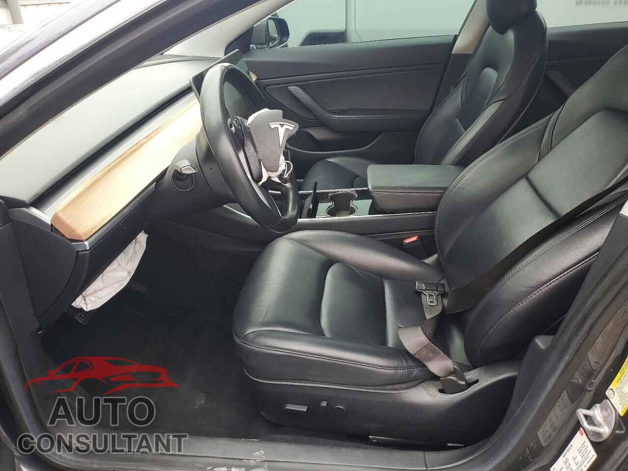 TESLA MODEL 3 2018 - 5YJ3E1EA8JF047723