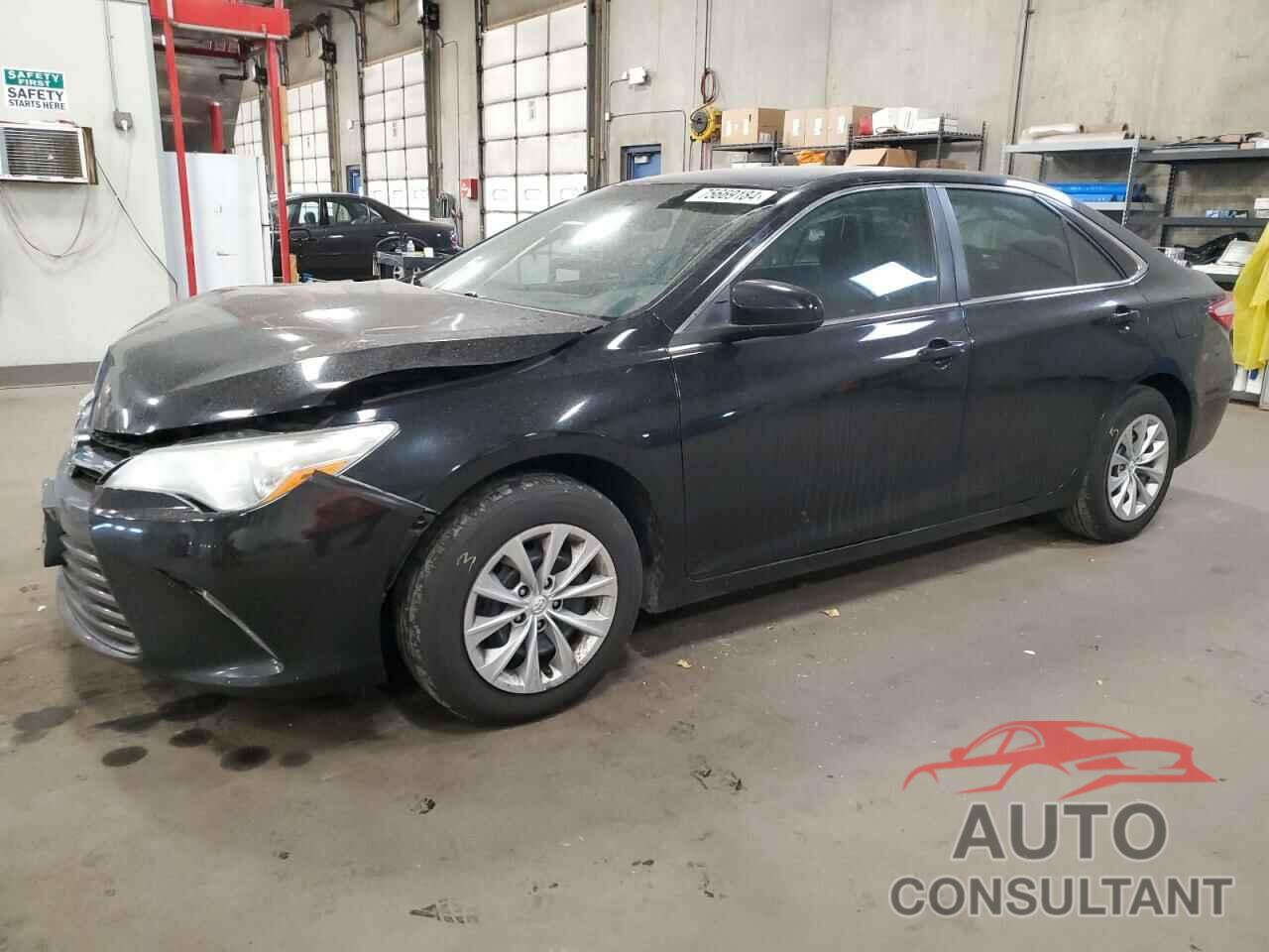 TOYOTA CAMRY 2016 - 4T4BF1FKXGR553877