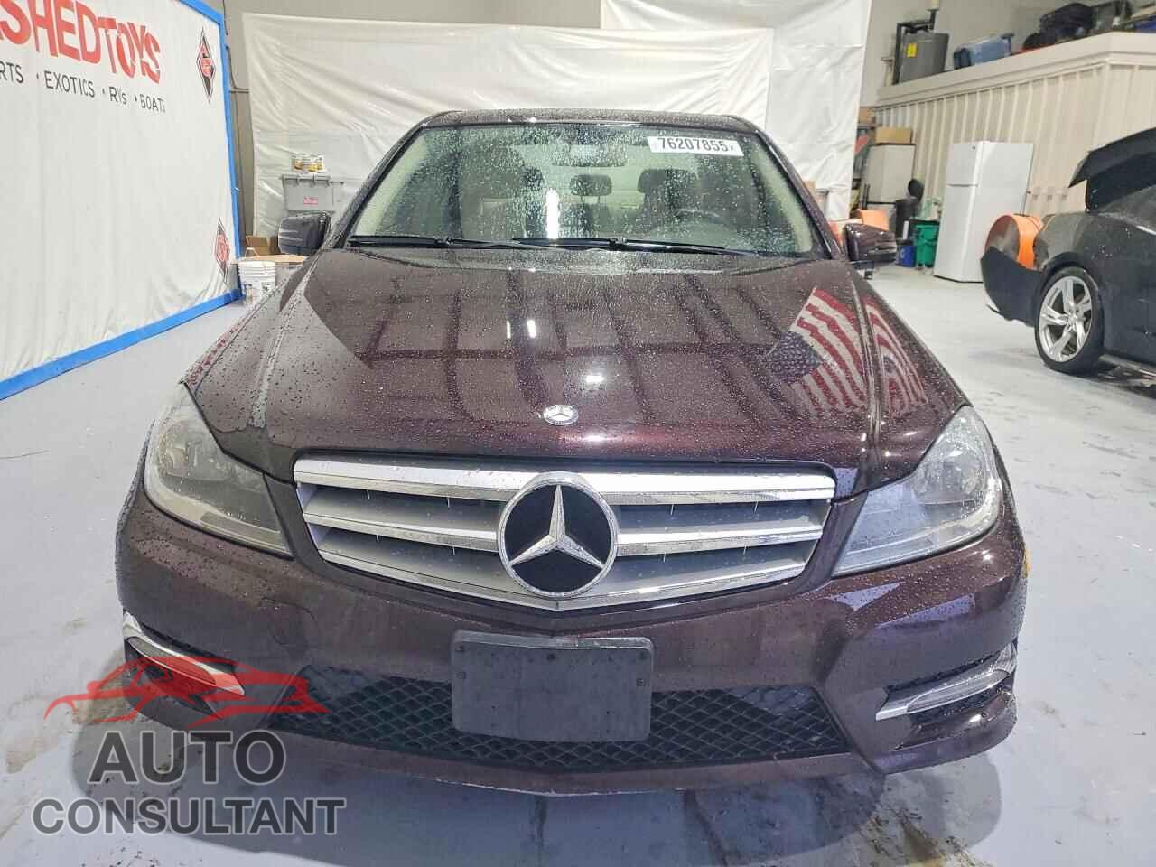 MERCEDES-BENZ C-CLASS 2012 - WDDGF8BB2CR217081