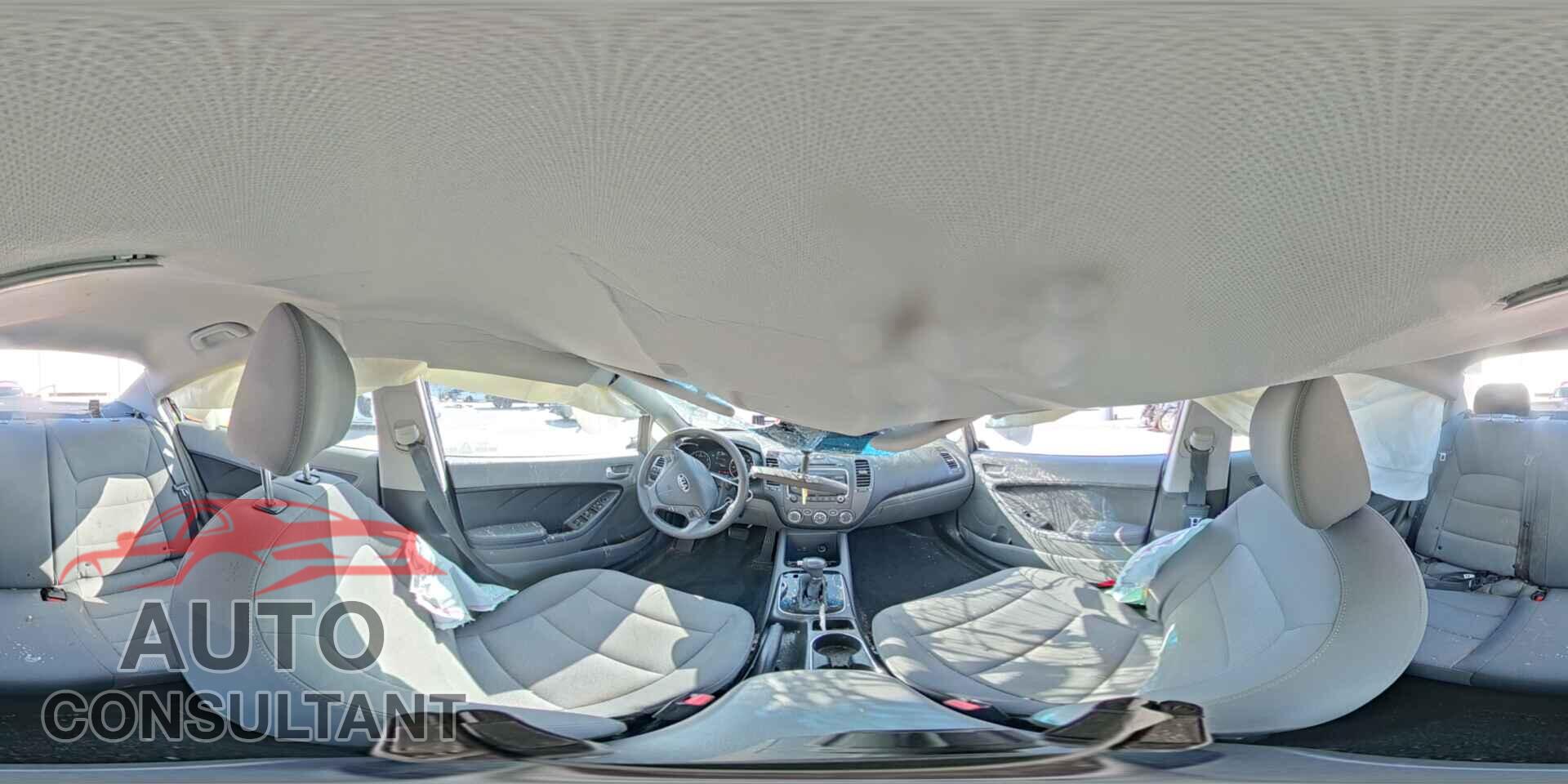 KIA FORTE 2017 - 3KPFK4A79HE010858