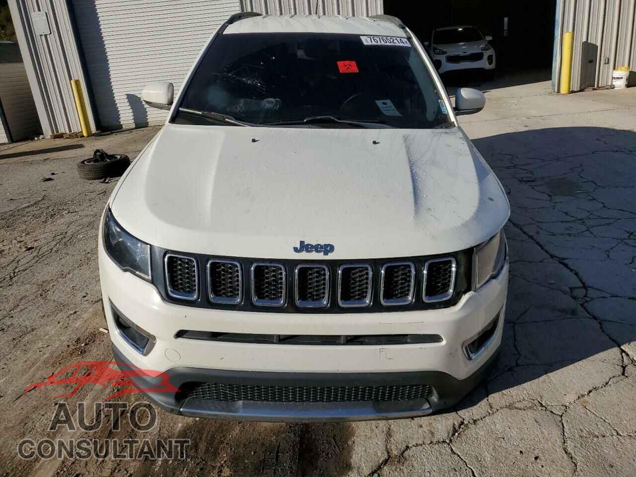 JEEP COMPASS 2019 - 3C4NJDCB4KT771882