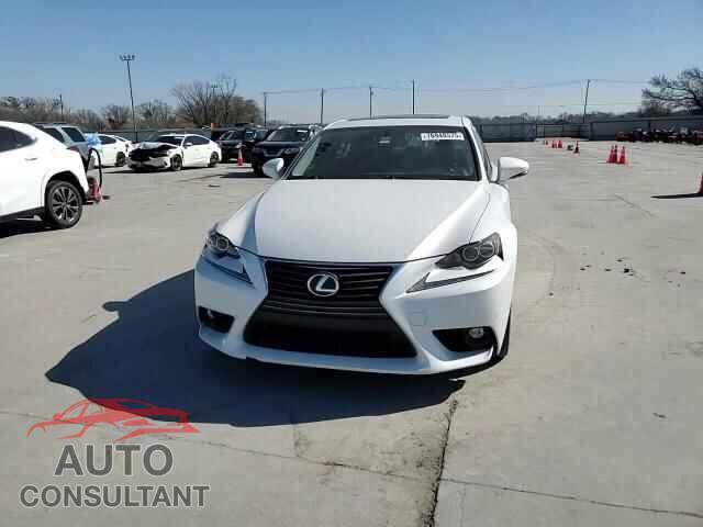 LEXUS IS 2015 - JTHBF1D22F5068657