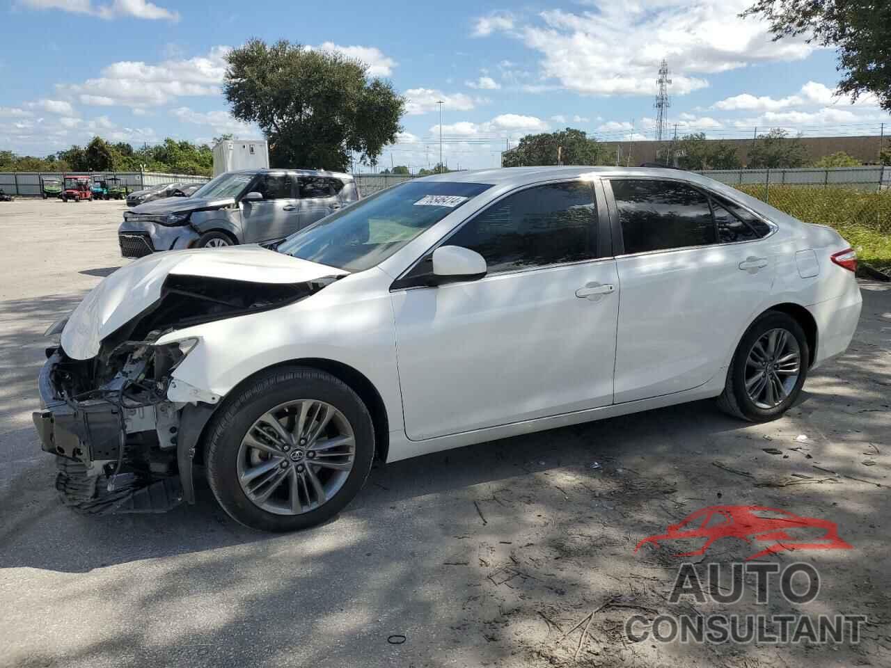 TOYOTA CAMRY 2016 - 4T1BF1FK8GU255869