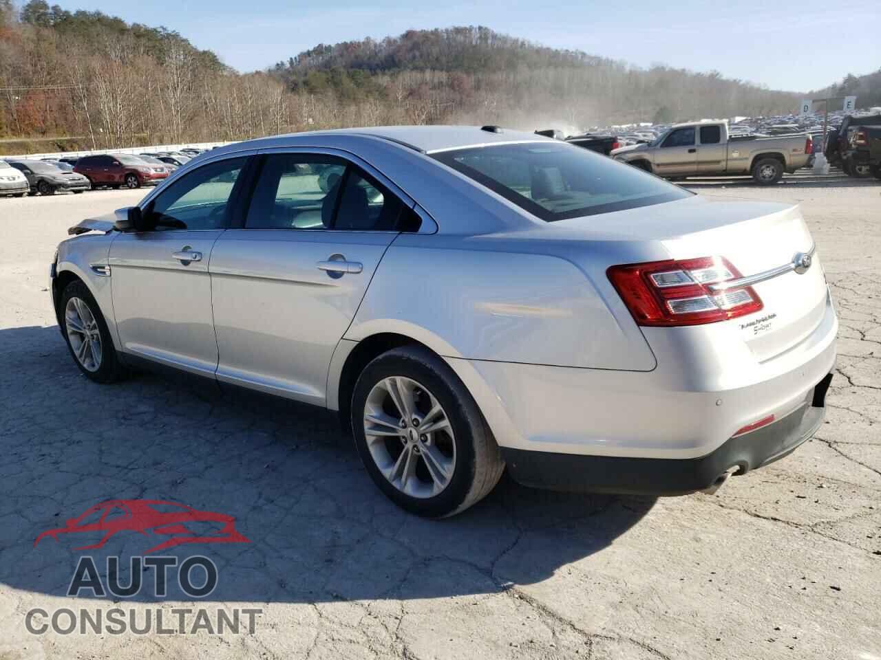 FORD TAURUS 2017 - 1FAHP2E89HG127623