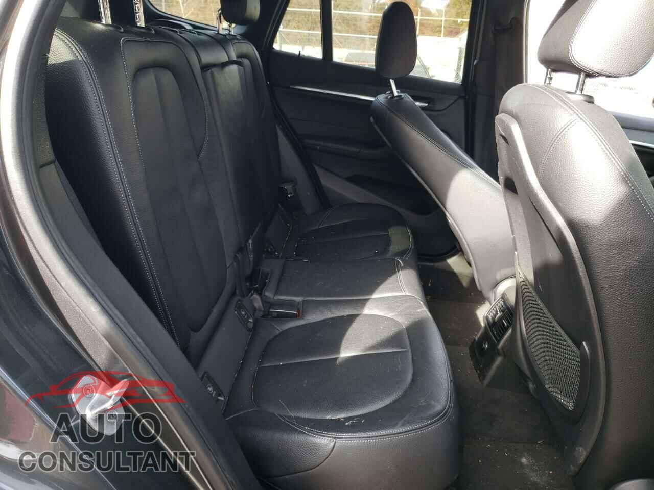 BMW X1 2017 - WBXHT3C35H5F85793