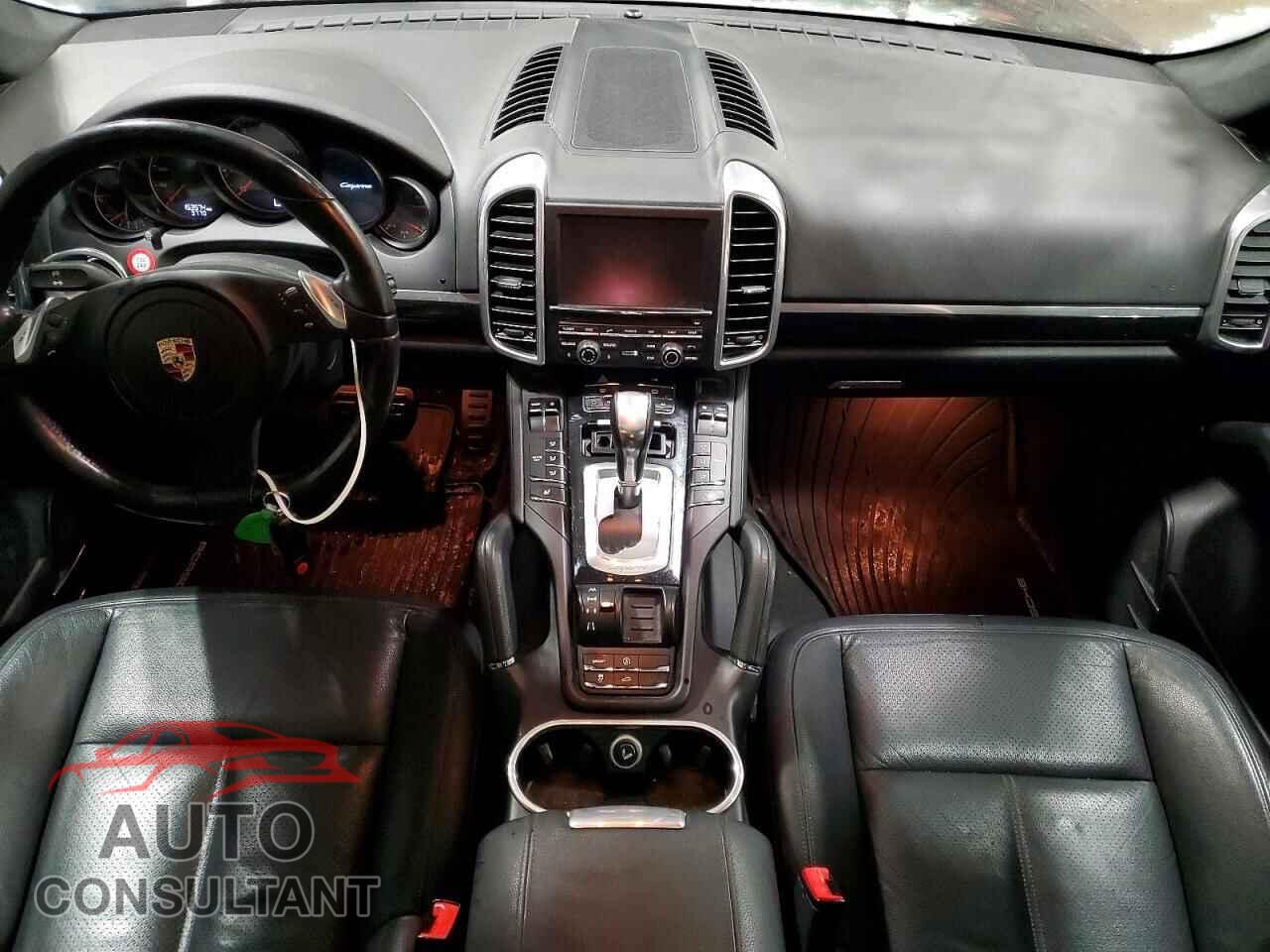 PORSCHE CAYENNE 2011 - WP1AA2A2XBLA06529