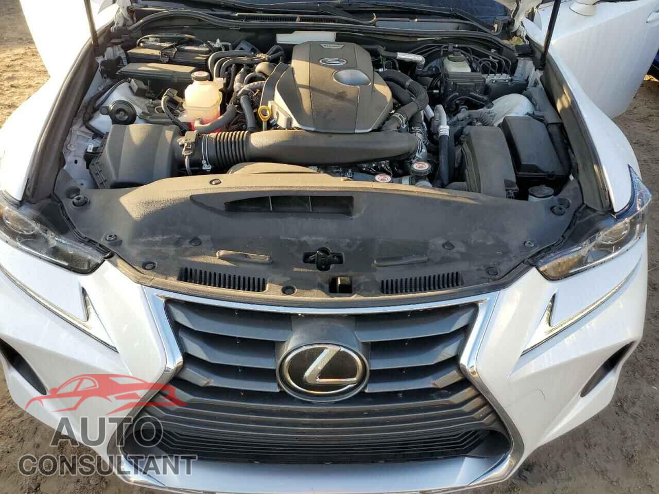 LEXUS IS 2018 - JTHBA1D25J5067767