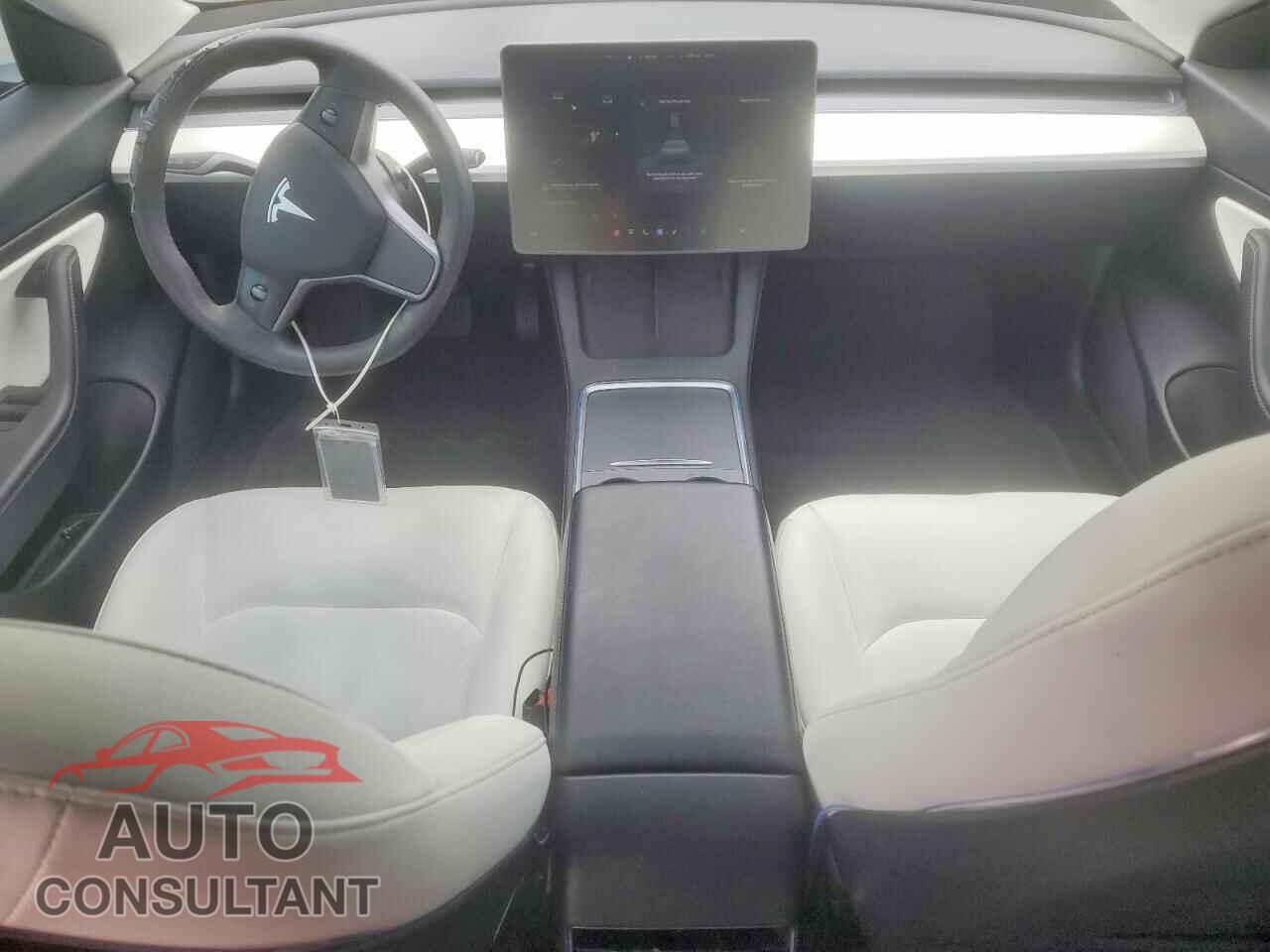 TESLA MODEL 3 2021 - 5YJ3E1EA4MF941593