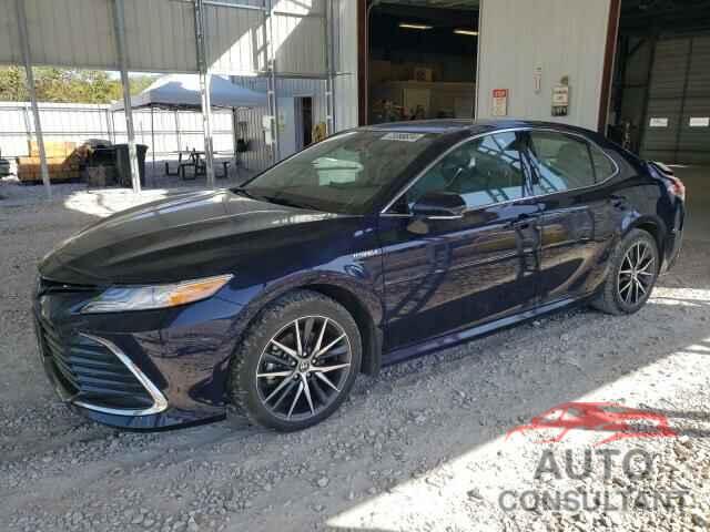 TOYOTA CAMRY 2021 - 4T1F31AK0MU565026