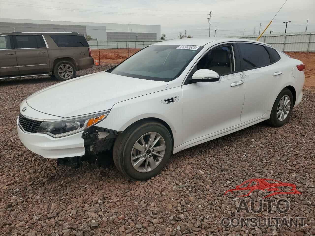 KIA OPTIMA 2018 - KNAGT4L33J5190431
