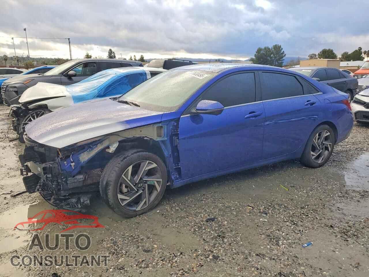 HYUNDAI ELANTRA 2024 - KMHLP4DG4RU779007