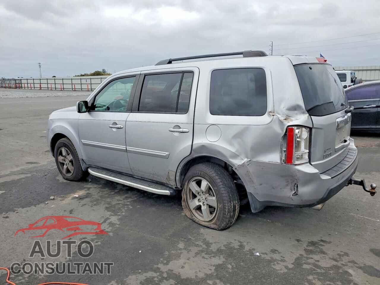 HONDA PILOT 2011 - 5FNYF3H47BB050943