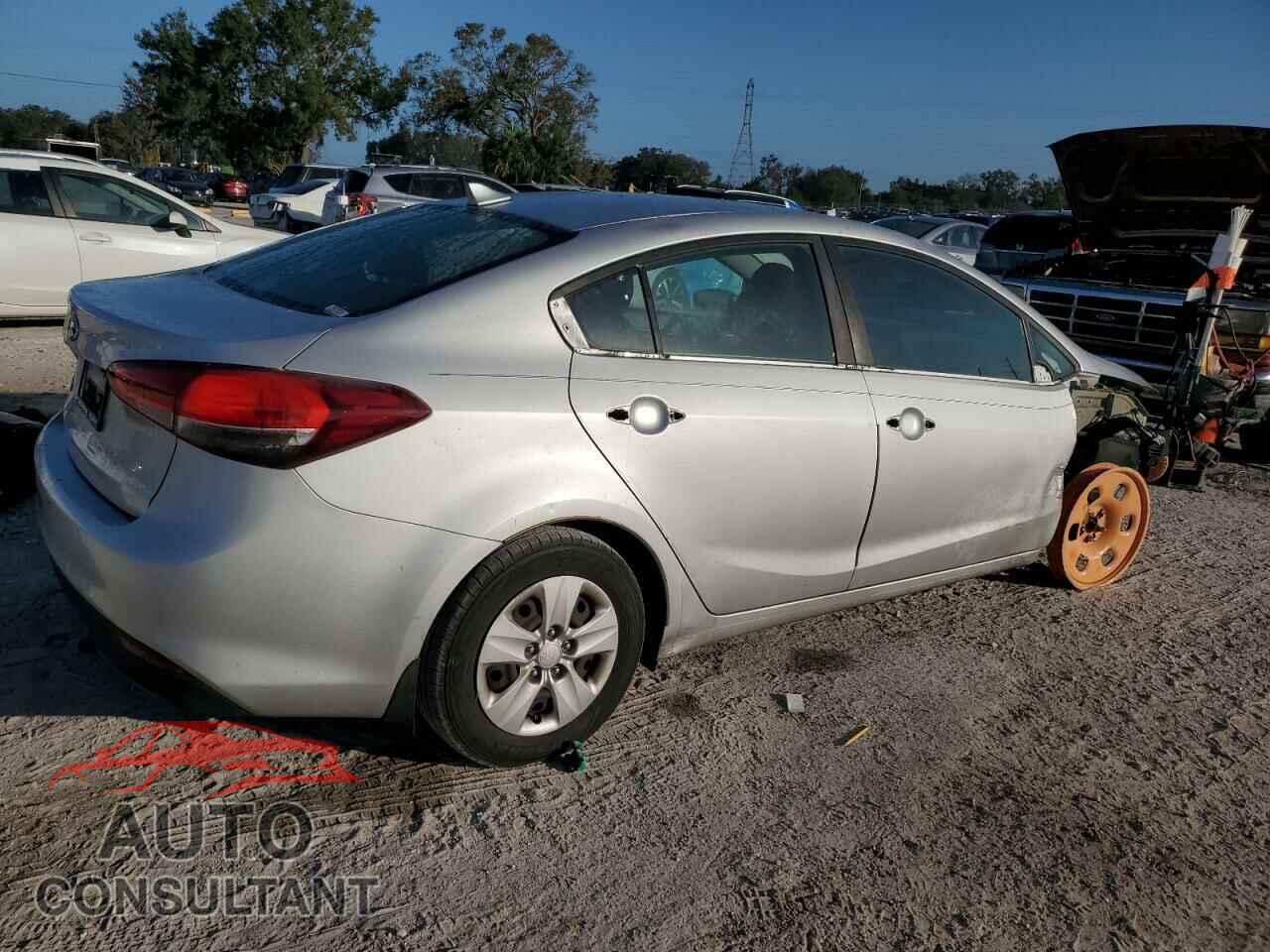 KIA FORTE 2017 - 3KPFK4A76HE124462
