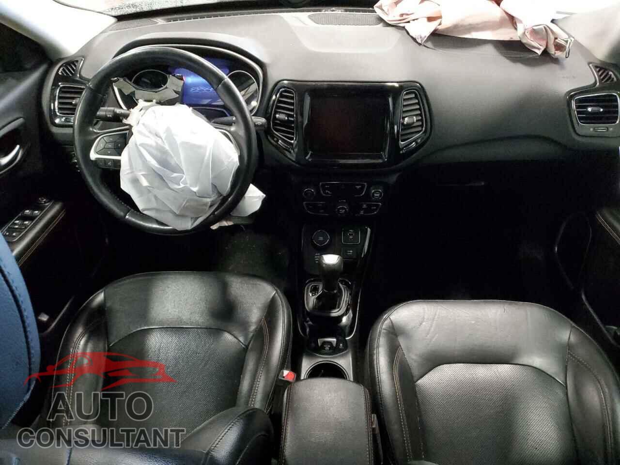 JEEP COMPASS 2018 - 3C4NJDCB6JT397841