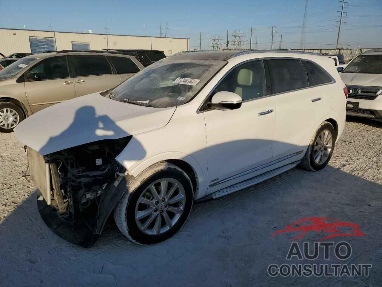 KIA SORENTO 2017 - 5XYPKDA57HG319038