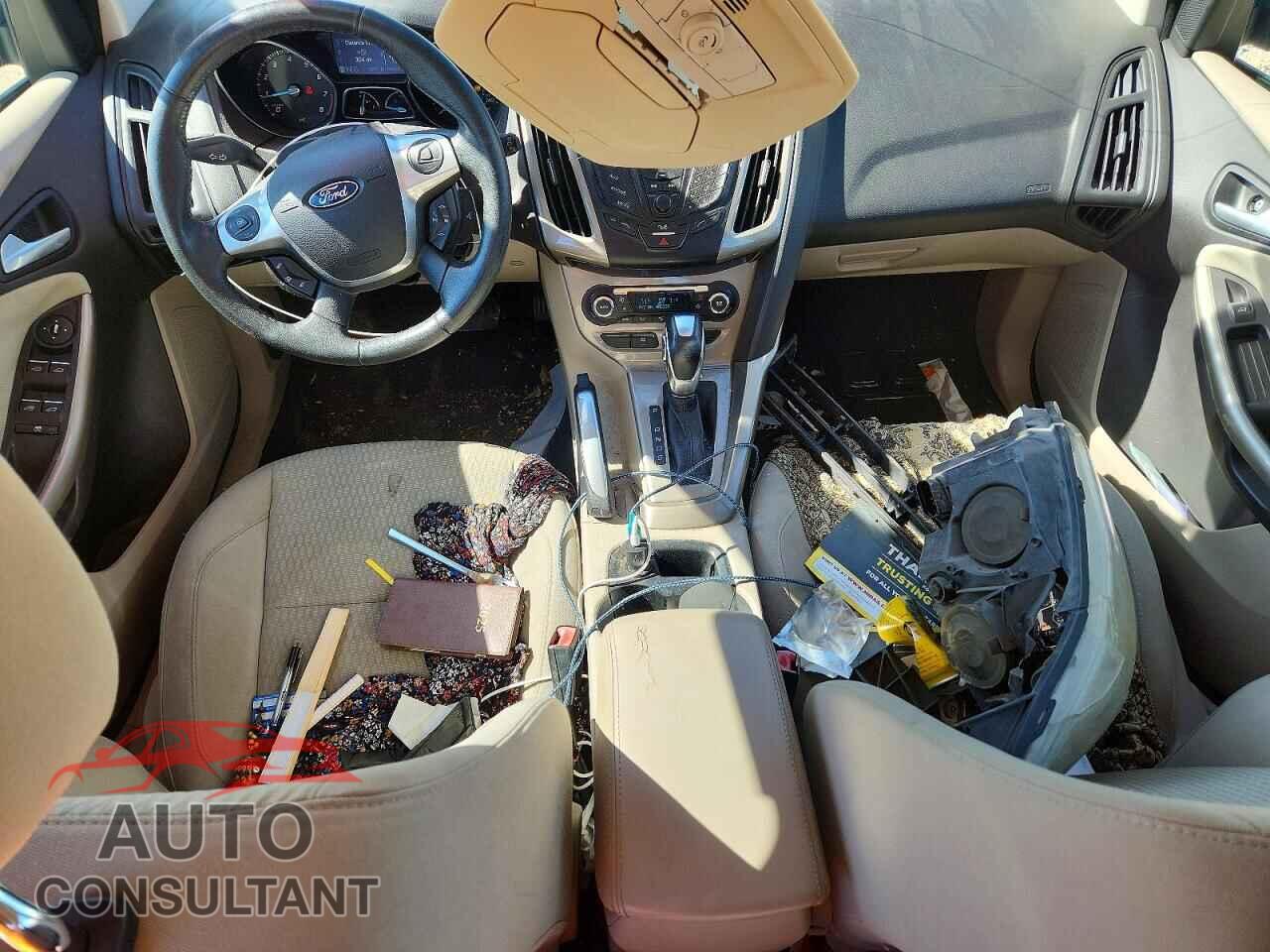 FORD FOCUS 2012 - 1FAHP3M26CL367974