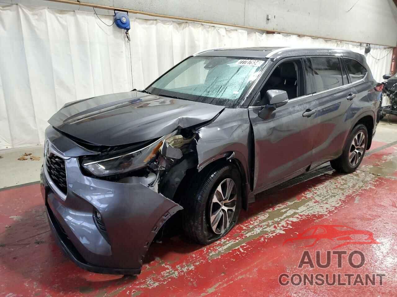 TOYOTA HIGHLANDER 2022 - 5TDGZRBH4NS231919