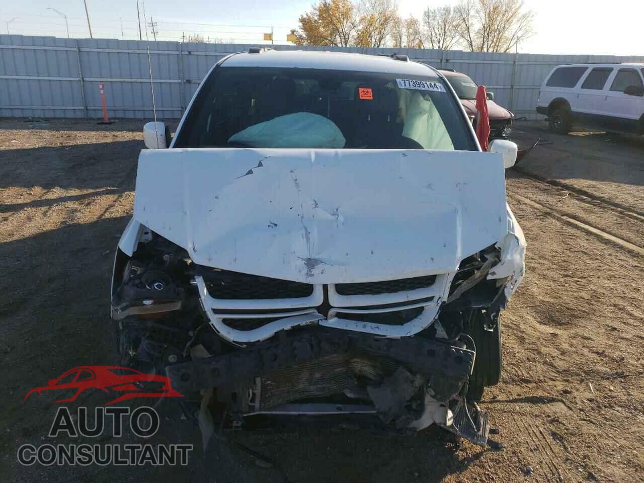 DODGE CARAVAN 2018 - 2C4RDGEG9JR324694