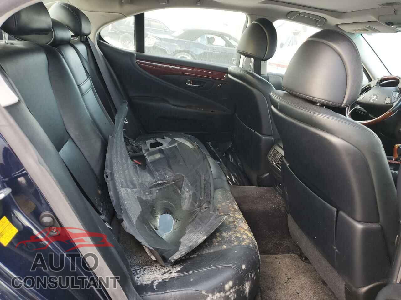 LEXUS LS460 2012 - JTHCL5EF3C5013071