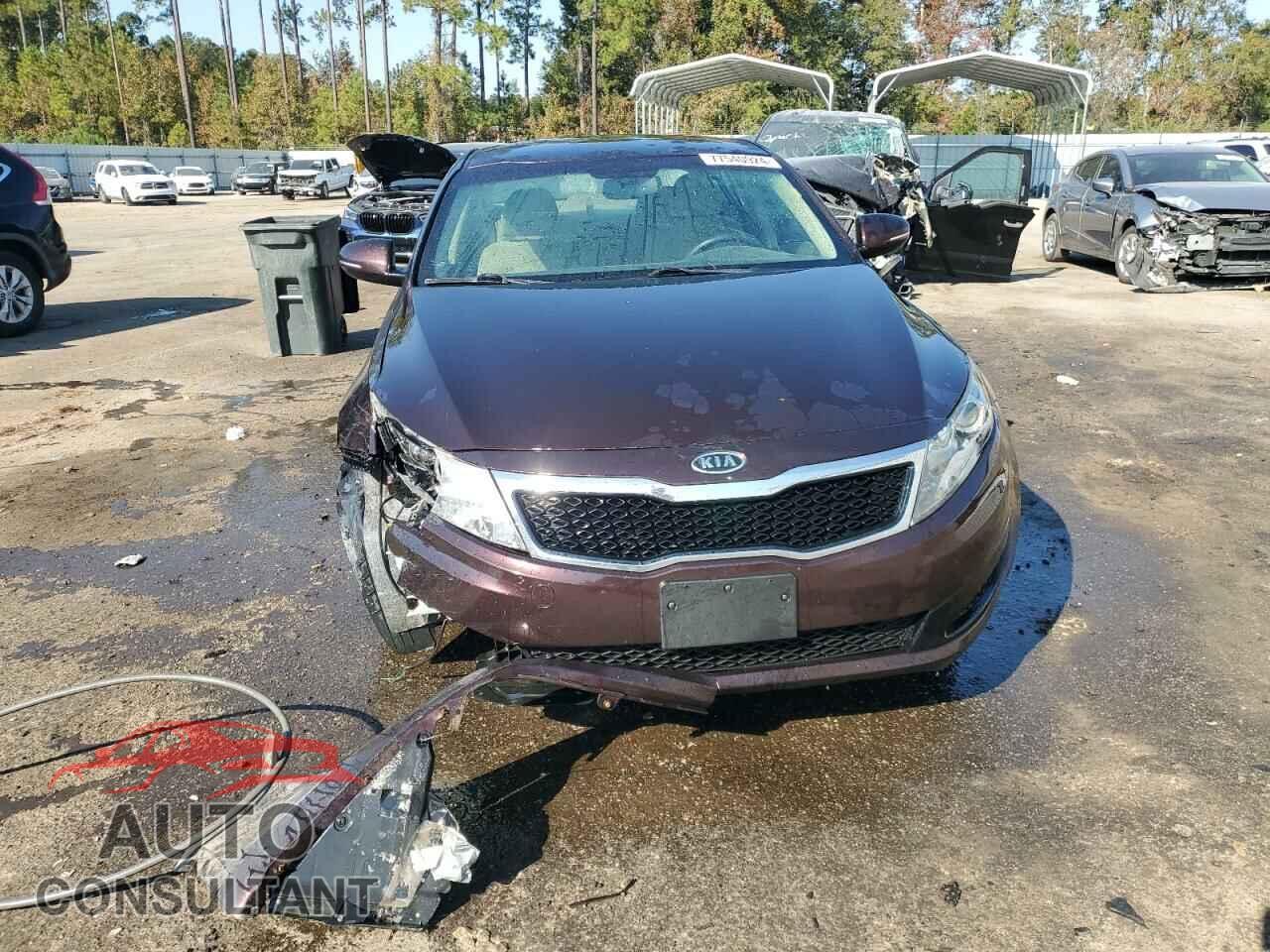 KIA OPTIMA 2011 - KNAGM4A72B5081432