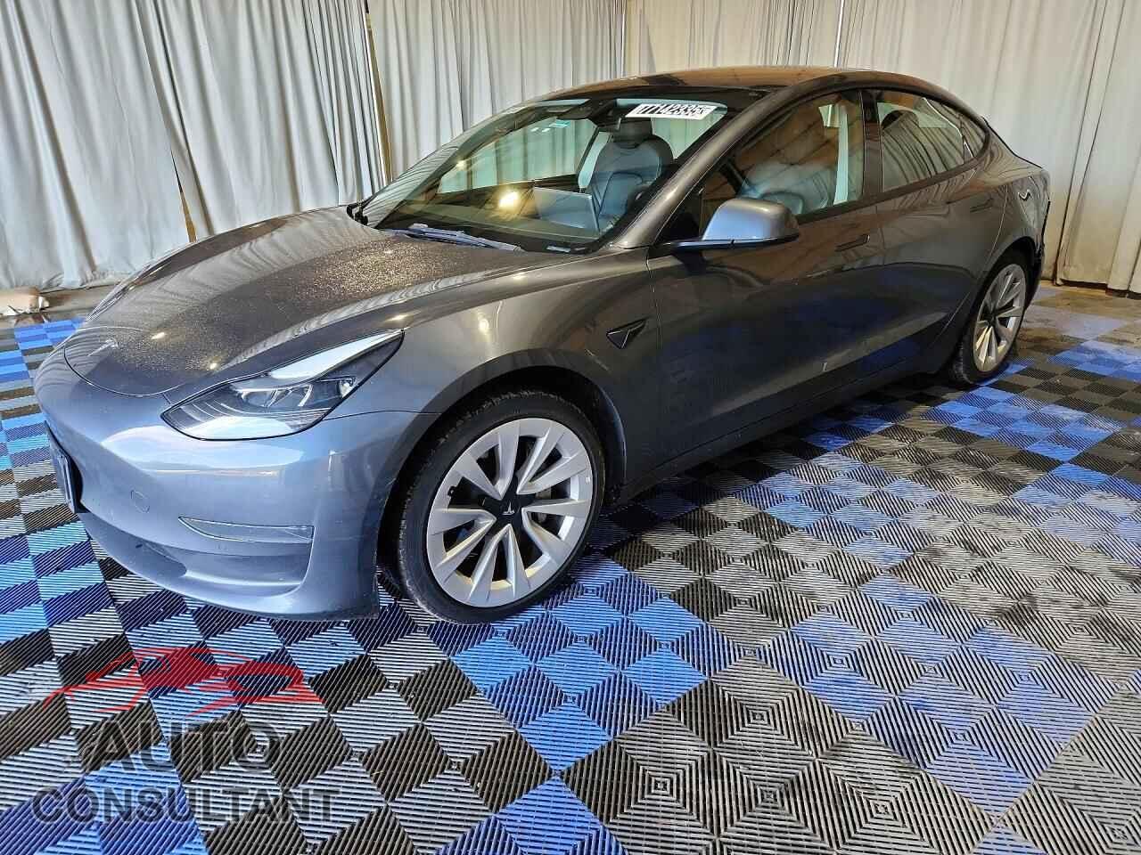 TESLA MODEL 3 2022 - 5YJ3E1EA3NF304230