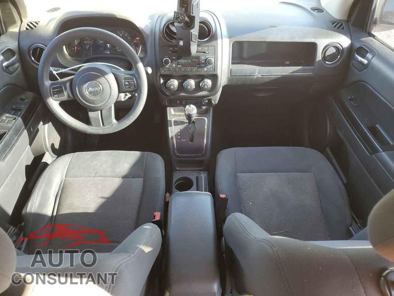 JEEP COMPASS 2011 - 1J4NF1FB2BD182213