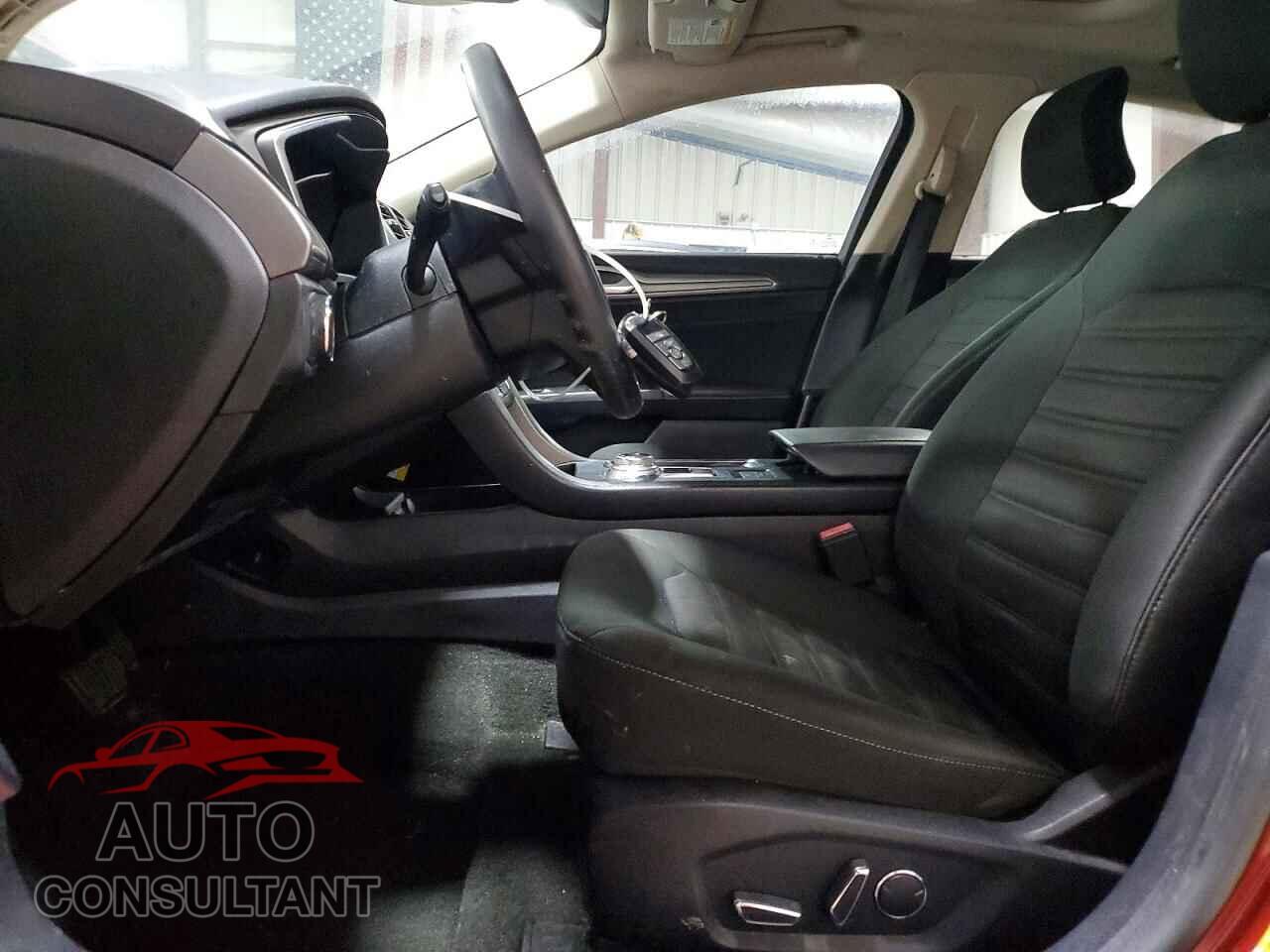 FORD FUSION 2019 - 3FA6P0LU2KR214548