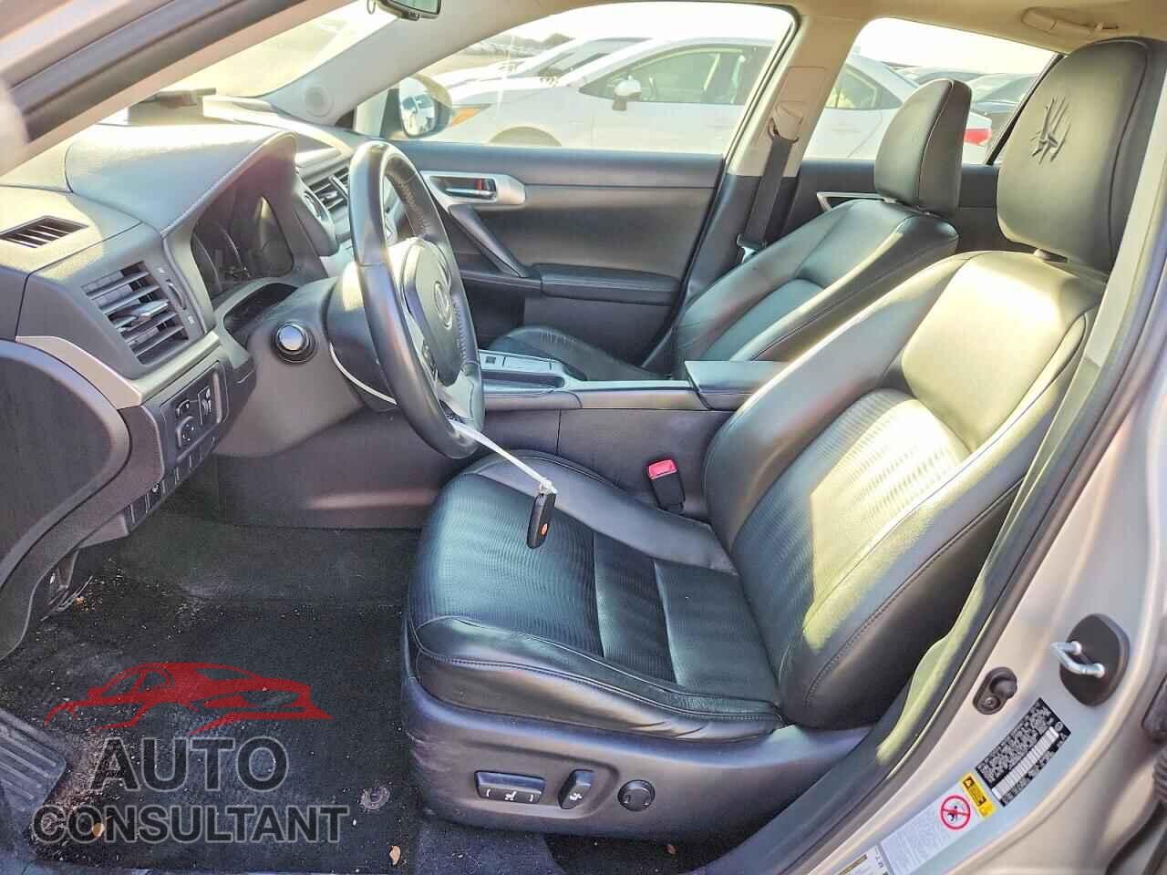 LEXUS CT 200 2012 - JTHKD5BH5C2116203