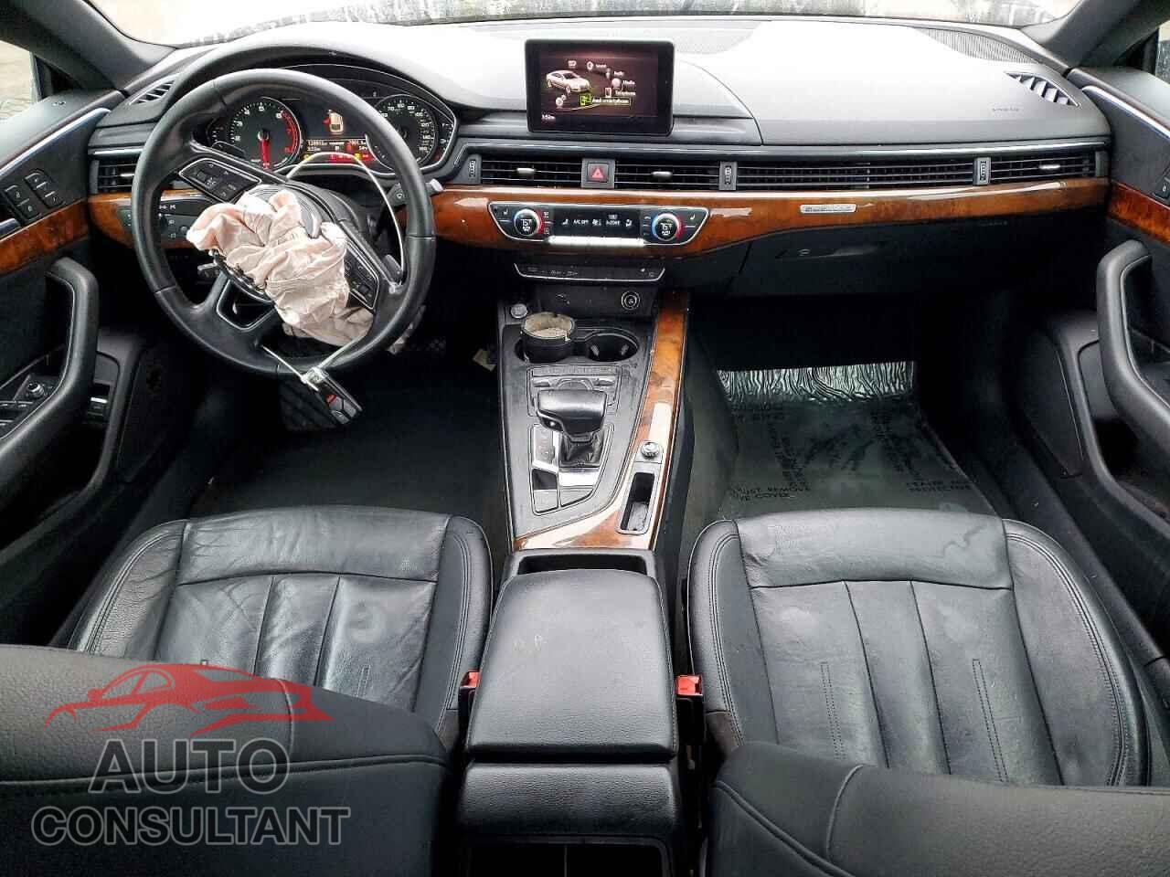AUDI A5 2018 - WAUANCF54JA043338