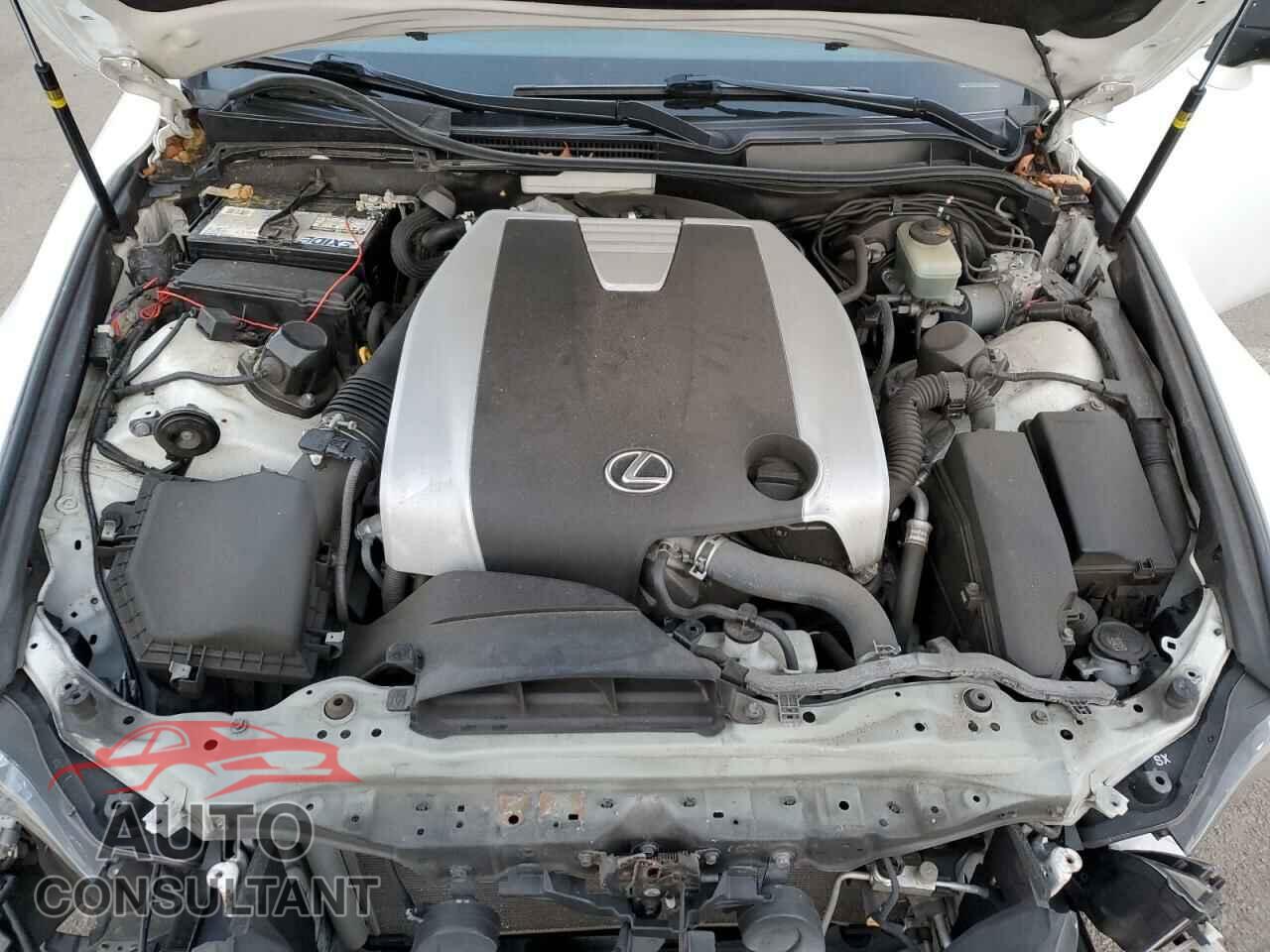 LEXUS IS 2015 - JTHCE1D21F5008442