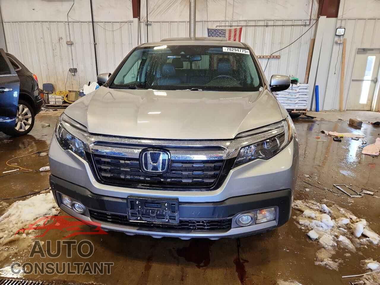 HONDA RIDGELINE 2018 - 5FPYK3F72JB017038